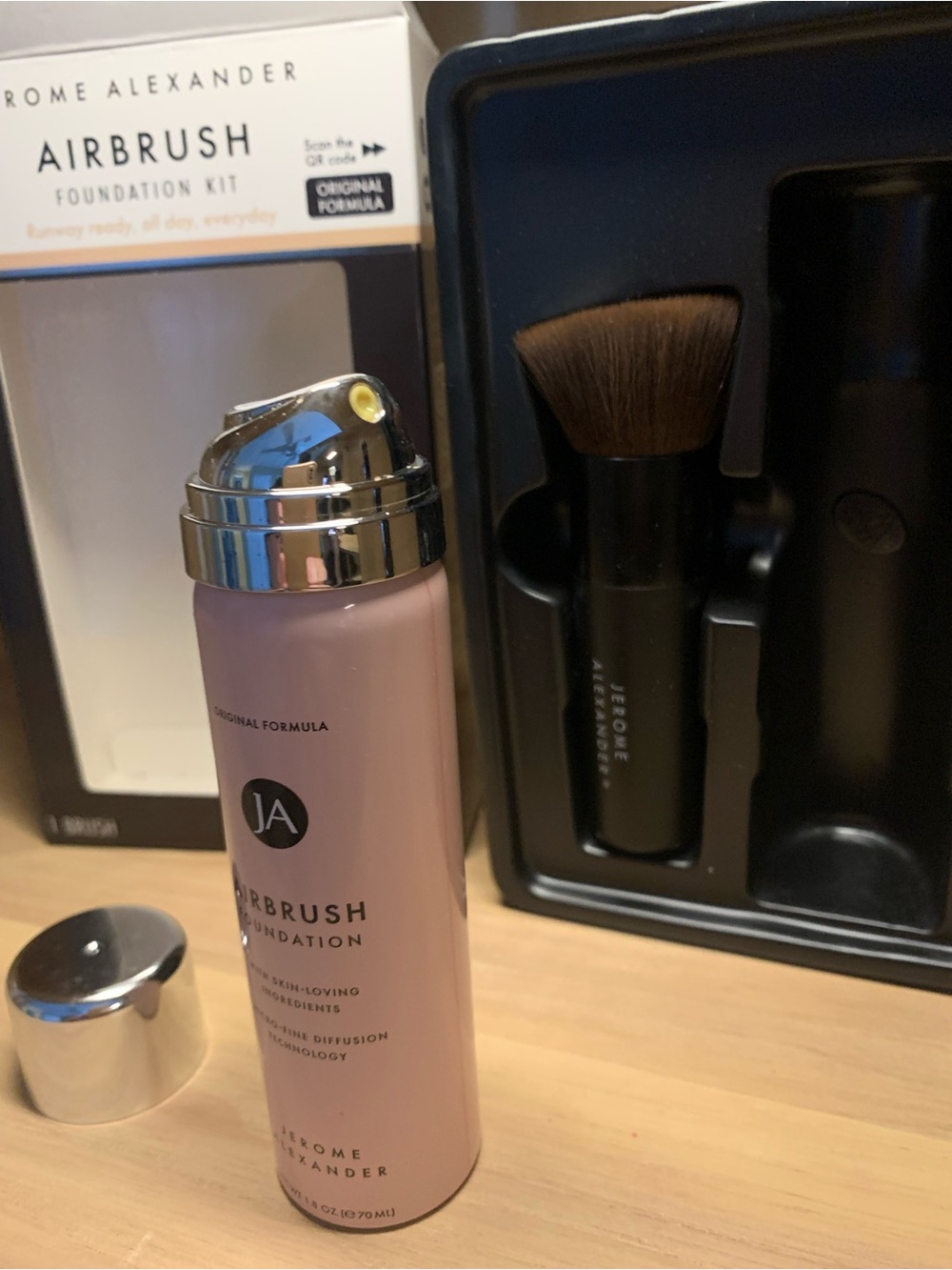 Jerome Alexander Airbrush Foundation kit- Fair - Picture 5 of 6